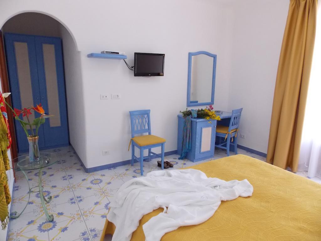 Villa Loreta Forio di Ischia エクステリア 写真