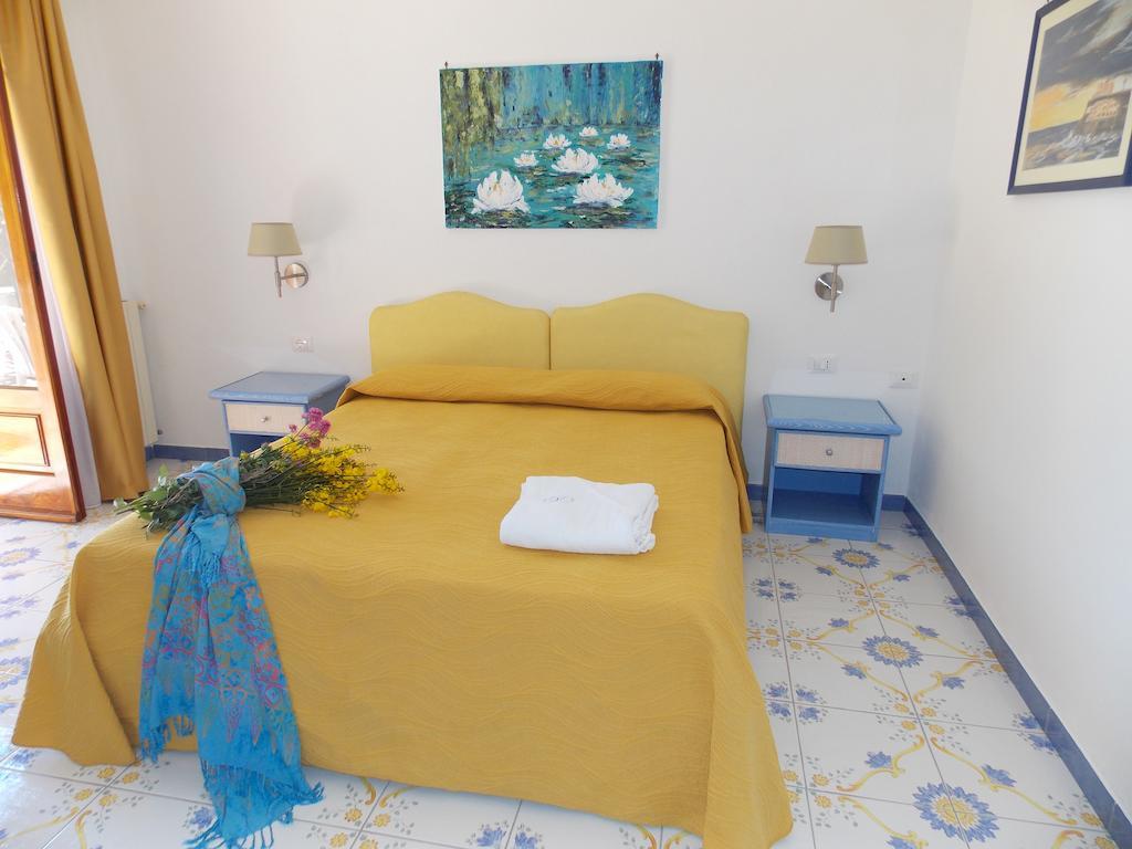 Villa Loreta Forio di Ischia エクステリア 写真