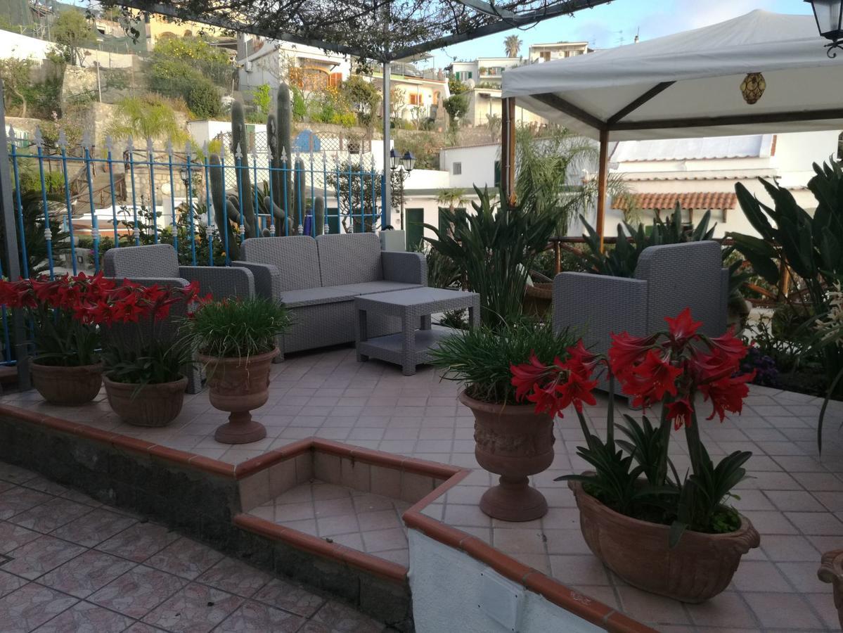 Villa Loreta Forio di Ischia エクステリア 写真